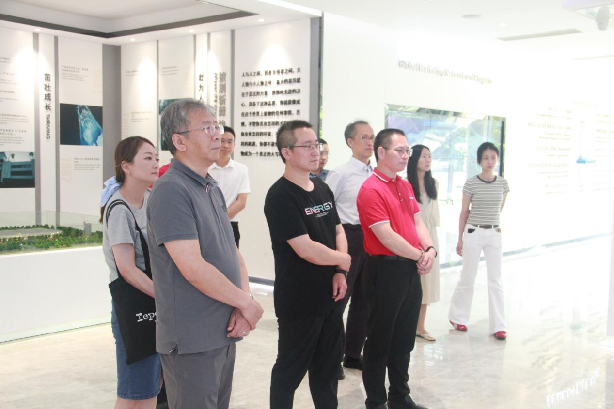 快意電梯迎中國特檢院專家，共探電梯安全新高度！ 